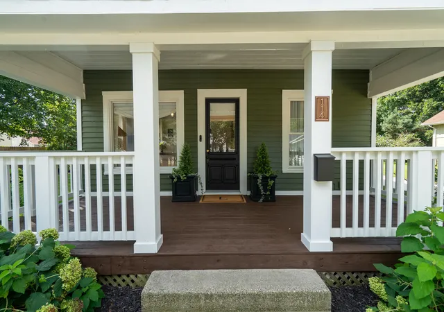 2nd image of 114 Cedar St, Paw Paw, MI 49079 | MLS# 66026044191