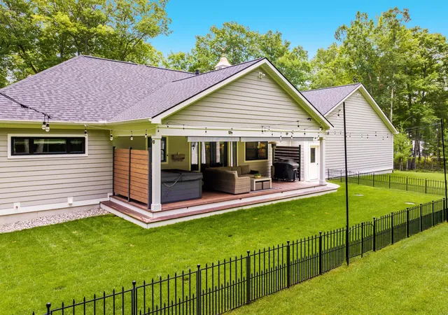 Photo 3 of Single family home for sale at 687 Starflower Ln, Whitewater Township Grand Traverse, MI 49696 | MLS# 78080072630 | Listing updated on 2026-08-24