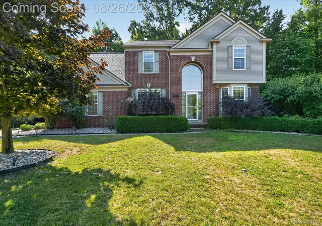 Photo 1 of Single family home for sale at 6350 Knob Hill Ct, Grand Blanc Charter Township Genesee, MI 48439 | MLS# 20261066877 | Listing updated on 2026-09-05