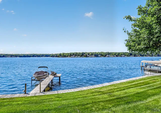 4th image of 817 E Lake Rd, Pentwater Village Oceana, MI 49449 | MLS# 67026044205