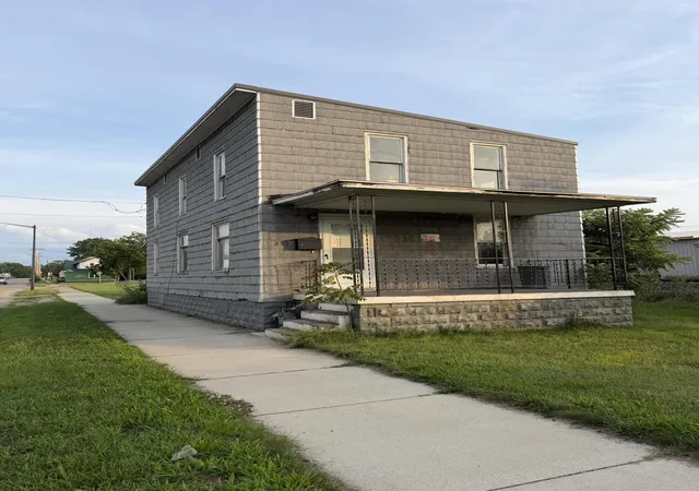 1st image of 251 S Main St, Three Rivers City St Joseph, MI 49093 | MLS# 68026044211