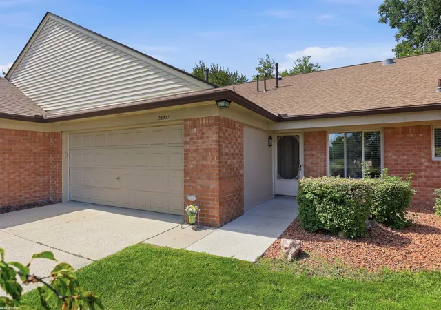 Photo 3 of Condo for sale at 38551 Palm Meadow Dr, Clinton Charter Township Macomb, MI 48036 | MLS# 58050219317 | Listing updated on 2026-09-18