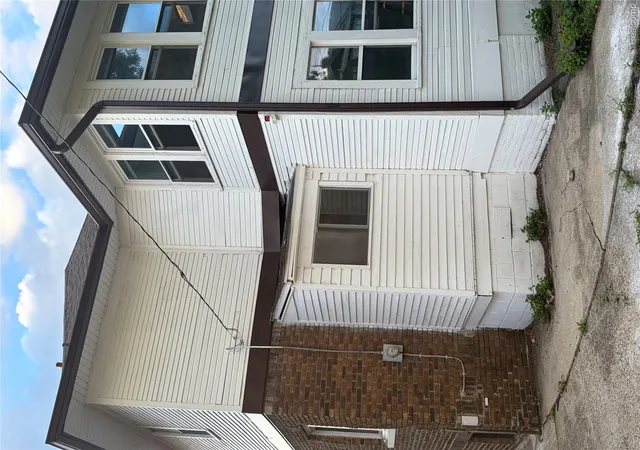 Photo 2 of Single family home for sale at 2737 Clairmount St, Detroit City Wayne, MI 48206 | MLS# 20261066887 | Listing updated on 2026-08-24