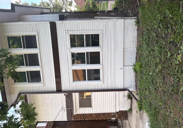 Photo 3 of Single family home for sale at 2737 Clairmount St, Detroit City Wayne, MI 48206 | MLS# 20261066887 | Listing updated on 2026-08-24