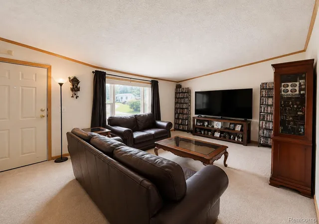 Photo 4 of Single family home for sale at 29 Dusty Trl, Bedford Charter Township Calhoun, MI 49017 | MLS# 20261066898 | Listing updated on 2026-08-24