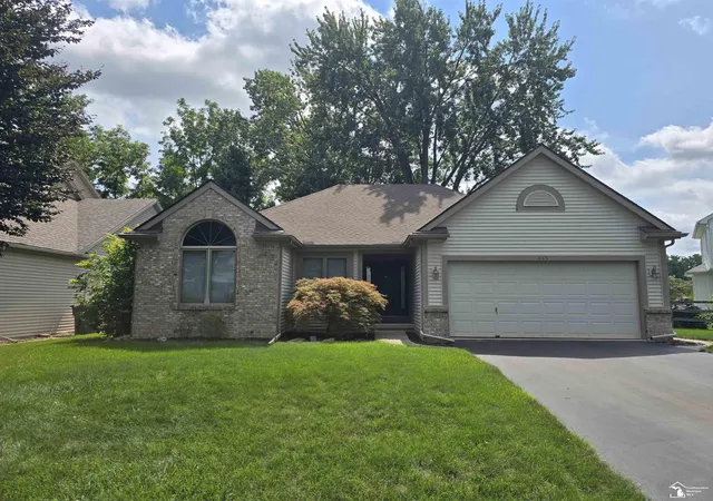Photo 1 of Sale Pending at 885 Hickory Creek Dr, Unknown Out Of State, MI 48182 | MLS# 57050219324 | Listing updated on 2026-08-31