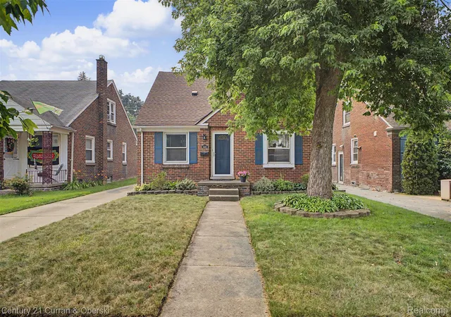 Photo 1 of Sale Pending at 1521 Highview St, Dearborn City Wayne, MI 48128 | MLS# 20261066912 | Listing updated on 2026-08-31
