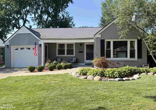3rd image of 21152 Lancaster Rd, Harper Woods City Wayne, MI 48225 | MLS# 58050219331