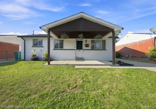 Photo 3 of Single family home for sale at 38030 Westvale St, Romulus City Wayne, MI 48174 | MLS# 20261066925 | Listing updated on 2026-09-03