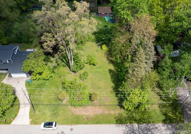 Photo 1 of Land for sale at Vl Russell St, Southfield City Oakland, MI 48075 | MLS# 20261066924 | Listing updated on 2026-08-21