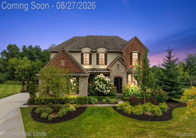 Photo 1 of Sale Pending at 208 Oakland Crest Dr, Oakland Charter Township Oakland, MI 48306 | MLS# 20261066931 | Listing updated on 2026-09-17