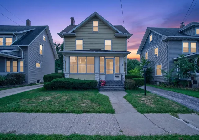2nd image of 605 Harwood St, Jackson City Jackson, MI 49203 | MLS# 55026044241