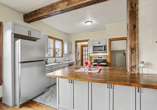 Photo 3 of Single family home for sale at 602 Rynearson St, Buchanan City Berrien, MI 49107 | MLS# 66026044242 | Listing updated on 2026-09-09