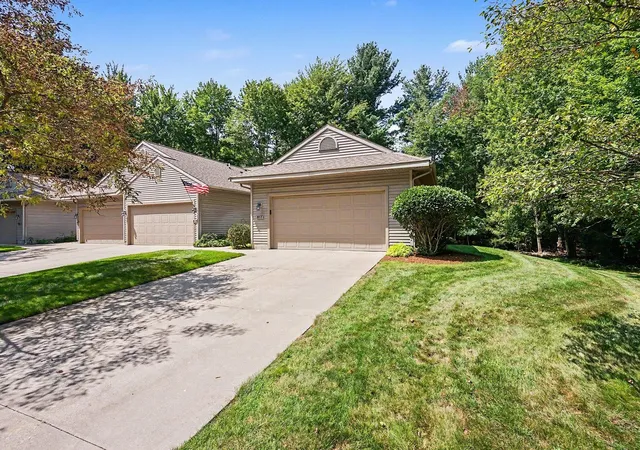 2nd image of 517 Tournament Cir #4, Norton Shores City Muskegon, MI 49444 | MLS# 71026044254