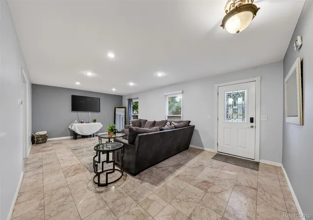 Photo 4 of Single family home for sale at 41896 Cherry Hill Rd, Novi City Oakland, MI 48375 | MLS# 20261066939 | Listing updated on 2026-08-27