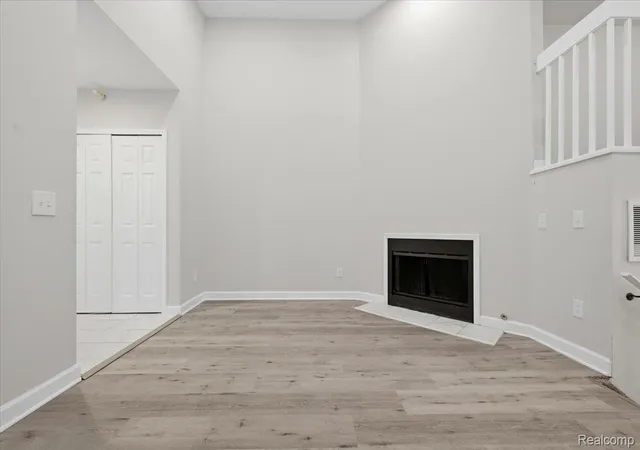 Photo 4 of Condo for sale at 1665 Campau Farms Cir, Detroit City Wayne, MI 48207 | MLS# 20261066953 | Listing updated on 2026-08-22