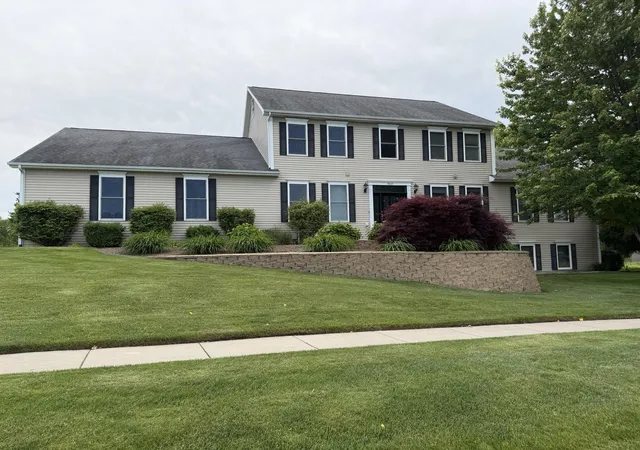 1st image of 7809 Golf Meadows Dr Se, Caledonia Township Kent, MI 49316 | MLS# 65026044263