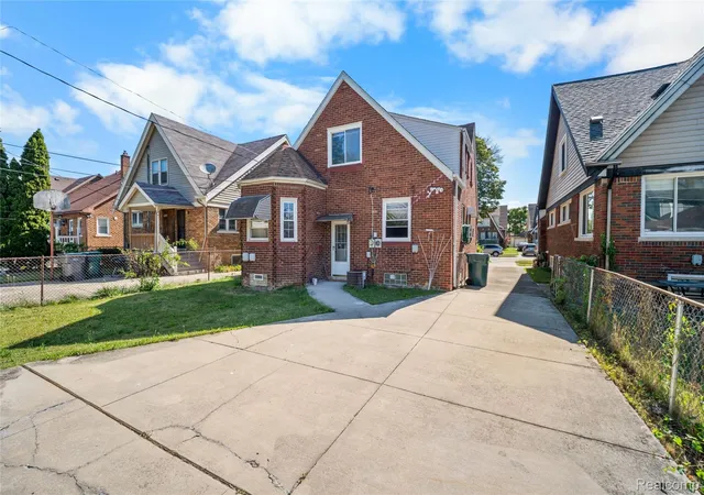 Photo 24 of Single family home for sale at 7841 E Morrow Cir, Dearborn City Wayne, MI 48126 | MLS# 20261066960 | Listing updated on 2026-08-22