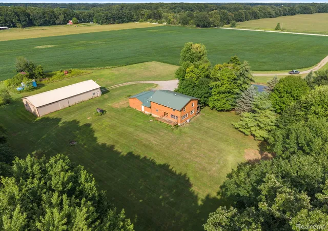 Photo 1 of Single family home for sale at 76565 Mcfadden Rd, Armada Township Macomb, MI 48005 | MLS# 20261066973 | Listing updated on 2026-08-29