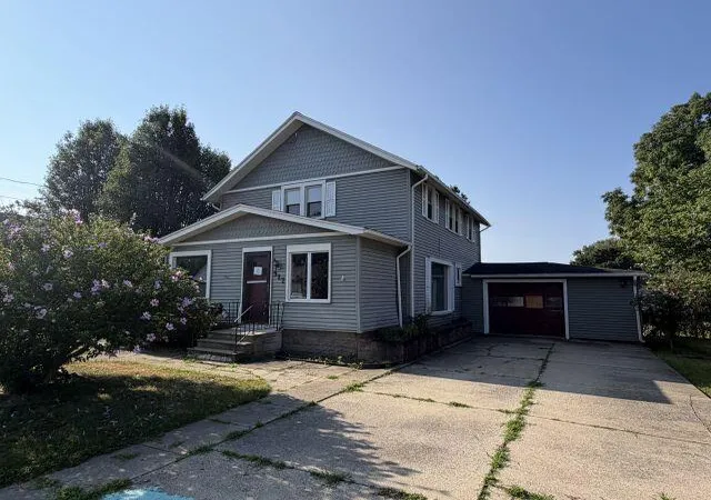 2nd image of 517 Orleans Ave, Battle Creek City Calhoun, MI 49015 | MLS# 65026044292