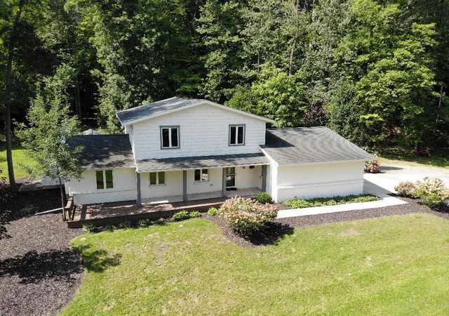Photo 1 of Single family home for sale at 2198 Trillium Ln Nw, Tallmadge Charter Township Ottawa, MI 49534 | MLS# 65026044293 | Listing updated on 2026-10-01