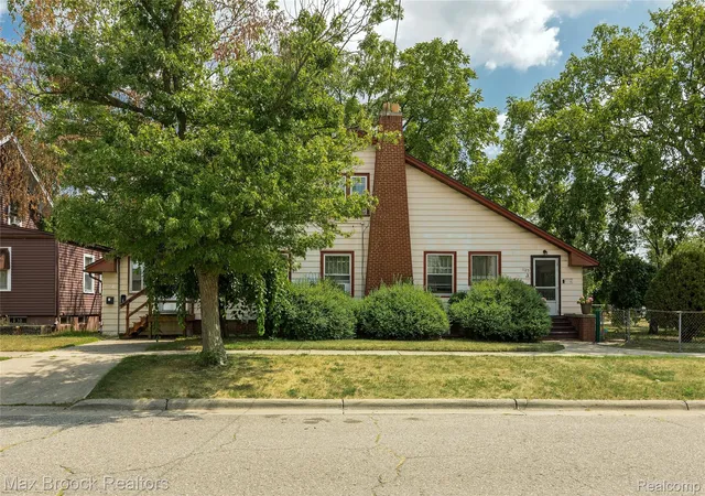 2nd image of 1125 S Lafayette Ave, Royal Oak City Oakland, MI 48067 | MLS# 20261066992