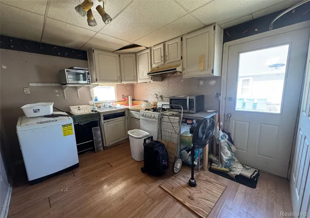 Photo 3 of Single family home for sale at 20773 Marie Ave, Warren City Macomb, MI 48089 | MLS# 20261066995 | Listing updated on 2026-09-17