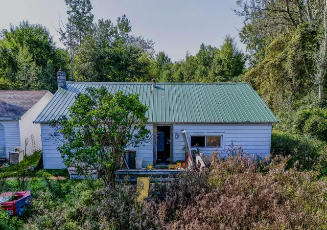 32nd image of 22850 V Dr N, Lee Township Calhoun, MI 49076 | MLS# 65026044295