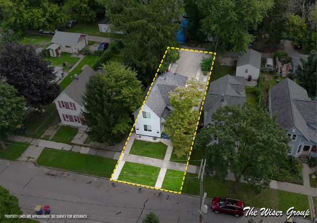 2nd image of 748 North Ave Ne, Grand Rapids City Kent, MI 49503 | MLS# 65026044303