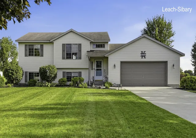 Photo 1 of Sale Pending at 4966 Ne Dio Dr Ne, Nelson Township Kent, MI 49315 | MLS# 78080072647 | Listing updated on 2026-09-18