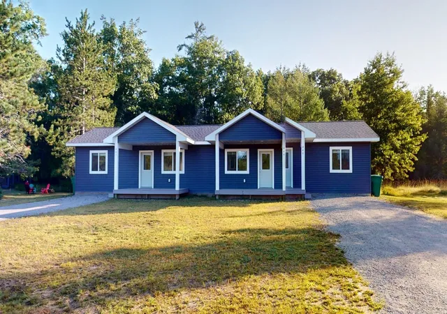 12th image of 447 449 S Main St, Roscommon Township Roscommon, MI 48653 | MLS# 77080072650