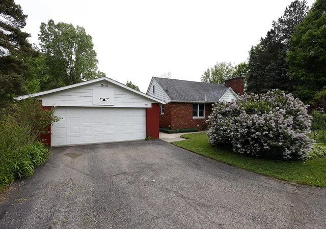 Photo 4 of Single family home for sale at 5801 N Territorial Rd, Webster Township Washtenaw, MI 48130 | MLS# 81026044321 | Listing updated on 2026-10-09