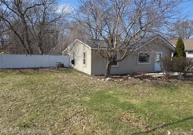 Photo 1 of Sale Pending at 3259 N State Rd, Richfield Township Genesee, MI 48423 | MLS# 20261067017 | Listing updated on 2026-09-09