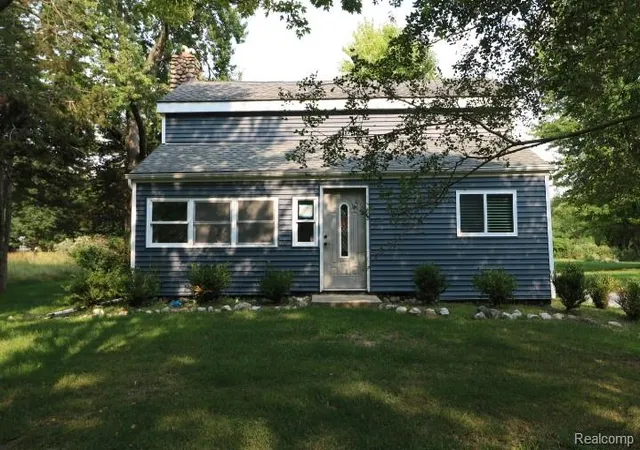 Photo 1 of Single family home for sale at 9900 Dartmouth Rd, Independence Charter Township Oakland, MI 48348 | MLS# 20261067016 | Listing updated on 2026-09-10