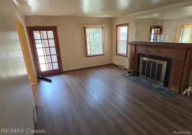 Photo 3 of Single family home for sale at 17350 Annott St, Detroit City Wayne, MI 48205 | MLS# 20261067024 | Listing updated on 2026-08-22
