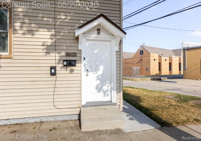 Photo 3 of Multi family home for sale at 4932 Reuter St, Dearborn City Wayne, MI 48126 | MLS# 20261067041 | Listing updated on 2026-08-29