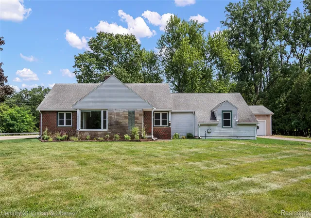 Single family home for sale at 901 City Rd, ManchesterTownship_Washtenaw, MI 48158 | MLS# 20261067049