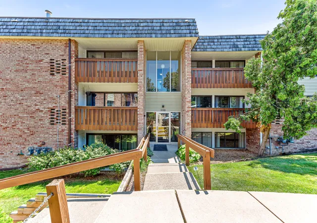 2nd image of 2126 Pauline Blvd #301, Ann Arbor City Washtenaw, MI 48103 | MLS# 81026044352
