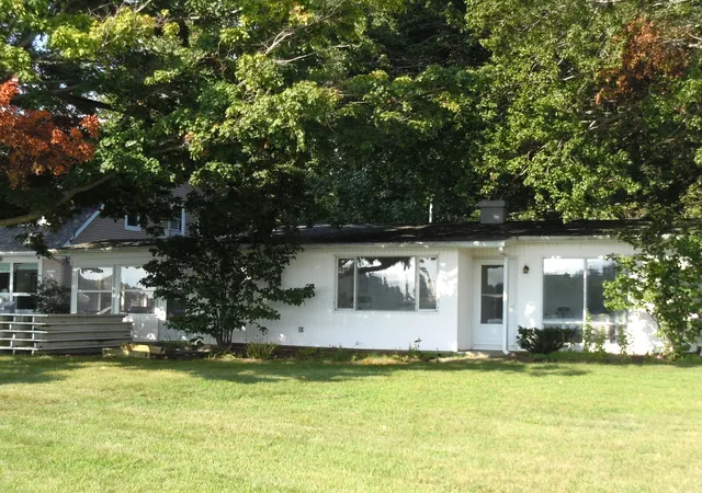 30th image of 327 Kope Kon Pt, Kinderhook Township Branch, MI 49036 | MLS# 62026044348