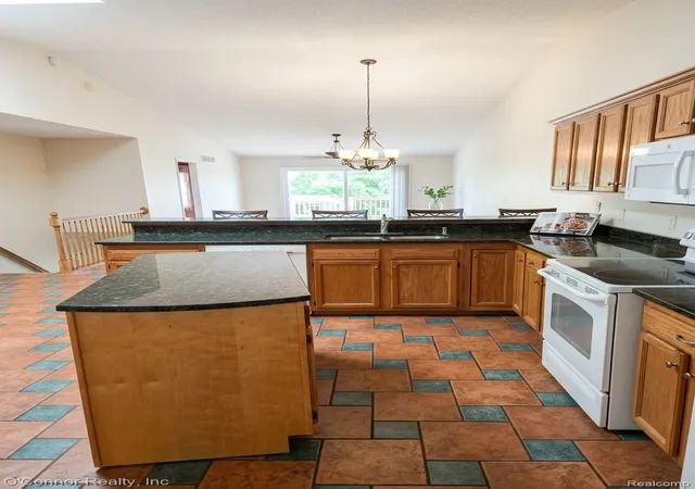 Photo 1 of Sale Pending at 836 Crystal Ln, Marysville City St Clair, MI 48040 | MLS# 20261067059 | Listing updated on 2026-09-15