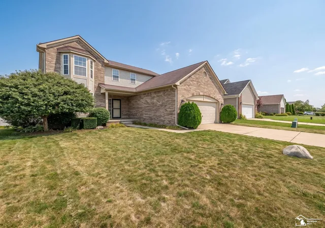 2nd image of 697 Red Fox Trl, Dundee Village Monroe, MI 48131 | MLS# 57050219398