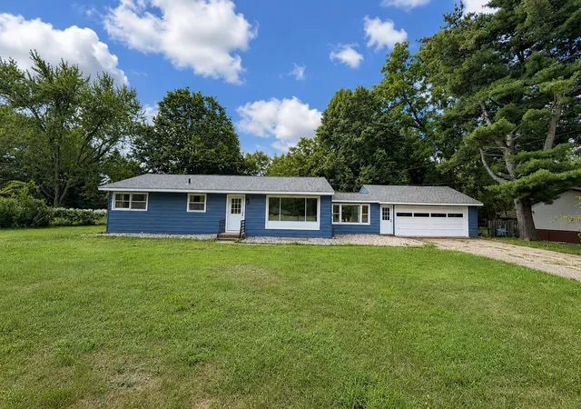 Photo 2 of Single family home for sale at 6060 Twilight Ave, Comstock Charter Township Kalamazoo, MI 49048 | MLS# 66026044364 | Listing updated on 2026-09-09