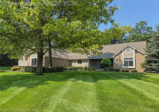 1st image of 6762 Corrigan Dr, Hamburg Township Livingston, MI 48116 | MLS# 20261067077