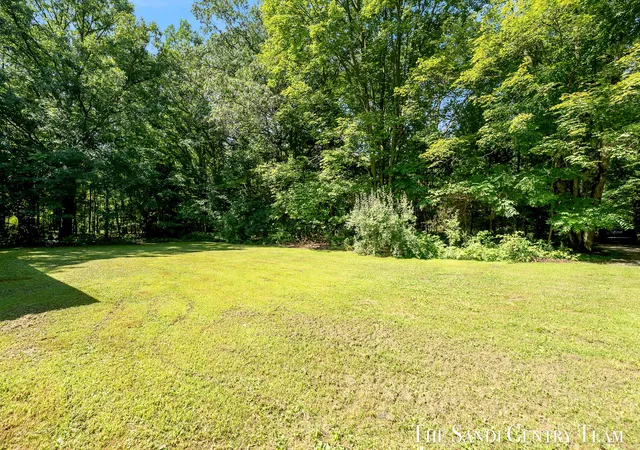 Photo 4 of Single family home for sale at 4536 Dalson Rd, Cedar Creek Township Muskegon, MI 49457 | MLS# 71026044368 | Listing updated on 2026-09-14