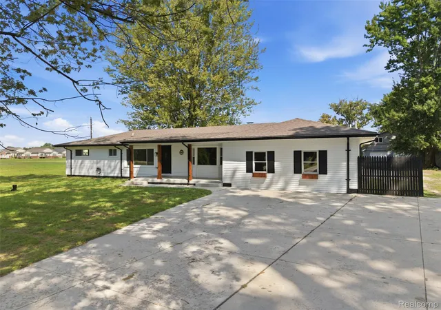Photo 3 of Single family home for sale at 4655 Denton Rd, Canton Charter Township Wayne, MI 48188 | MLS# 20261067098 | Listing updated on 2026-09-13