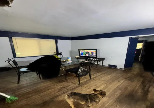2nd image of 19240 Hull St, Detroit City Wayne, MI 48203 | MLS# 81026044384