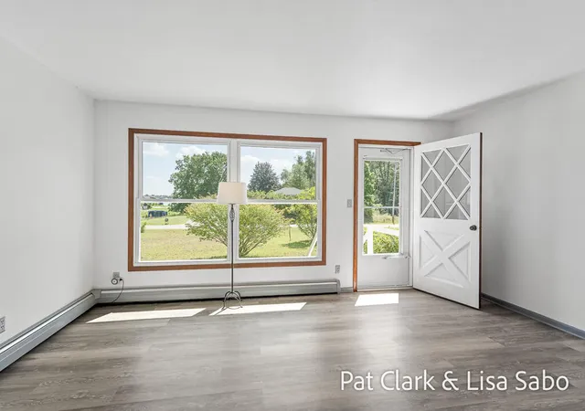 Photo 4 of Single family home for sale at 15775 Lincoln St, Grand Haven Charter Township Ottawa, MI 49417 | MLS# 71026044395 | Listing updated on 2026-08-24