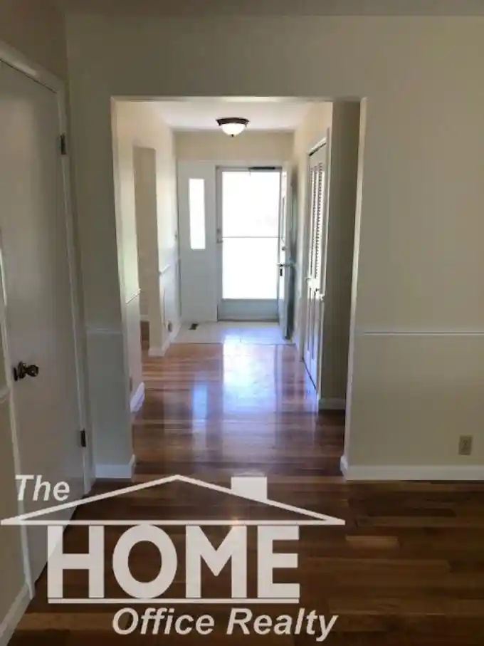 Photo 1 of Single family home for sale at 2046 Inglewood Ter, Owosso Charter Township Shiawassee, MI 48867 | MLS# 5050219425 | Listing updated on 2026-10-20