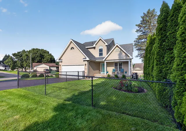 2nd image of 165 Hawthorne Dr, Unknown Out Of State, MI 49230 | MLS# 55026044408