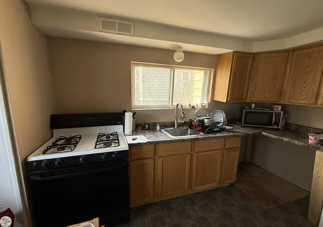 Photo 3 of Single family home for sale at 629 West Blvd, Marine City City St Clair, MI 48039 | MLS# 58050219434 | Listing updated on 2026-09-16
